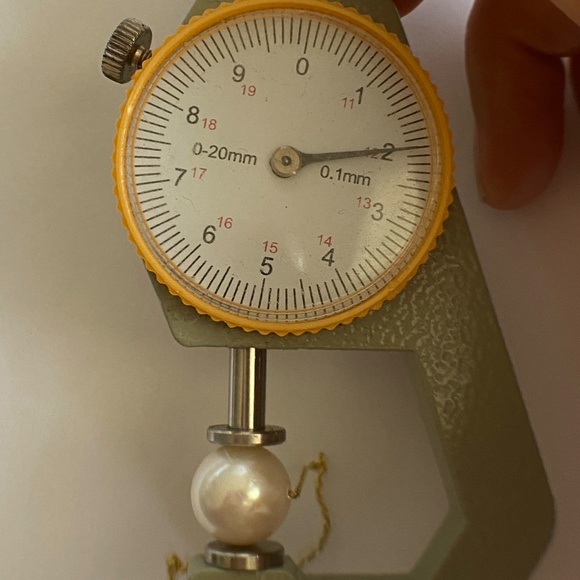 **SOLD** 12mm White Cultured Pearl Floating 14K Gold Plated 925 Silver - Picture 5 of 5